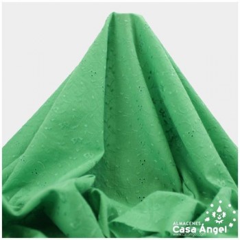 POPELÍN VERDE PERFORADO RELIEVE SERIE RUMBA 150cm