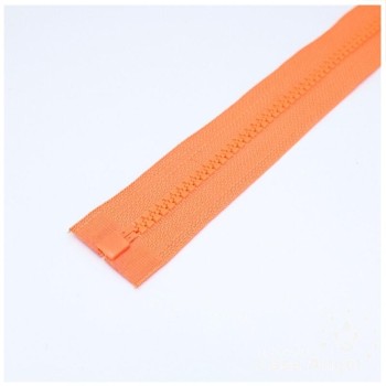 CREMALLERA DE NYLON INYECTADA CON SEPARADOR Nº5 SEMIAUTOMÁTICA 30cm