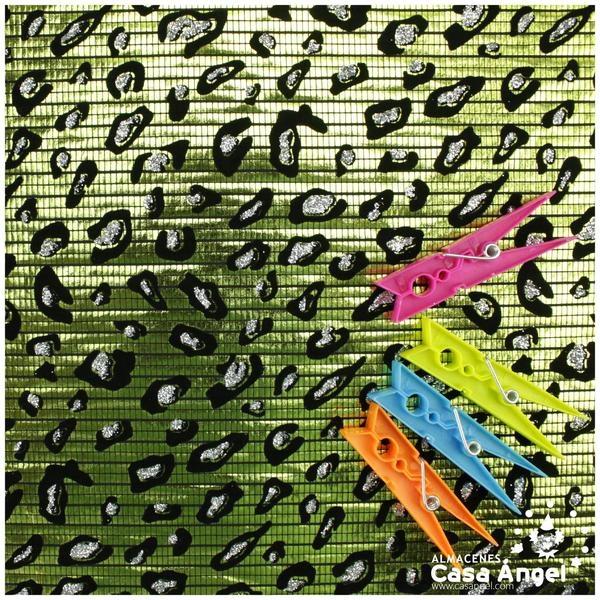 LYCRA VERDE PISTACHO FLOCADA CON GLITTER SERIE YLENIA ANIMAL 150cm