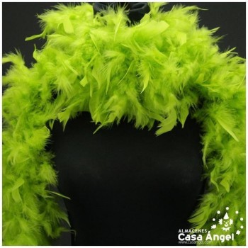 BOA DE PLUMAS TINTADAS COLOR VERDE PISTACHO 190cm 50gr