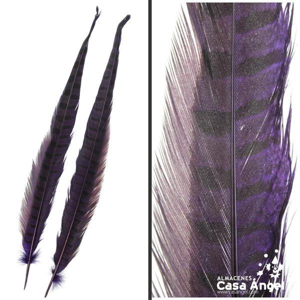 PLUMA DE FAISÁN TINTADA MORADA CON LABRADO NATURAL 45cm