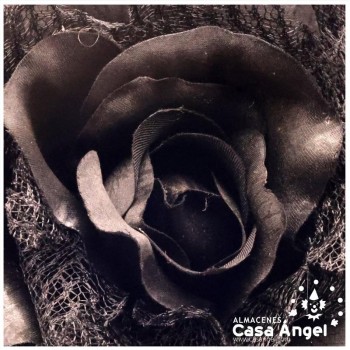 ROSA ARTIFICIAL CON RED DE BLONDA Y TALLO FORRADO