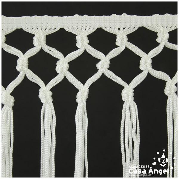 FLECO CUQUILLO BLANCO CALADO DE TRES NUDOS 17cm