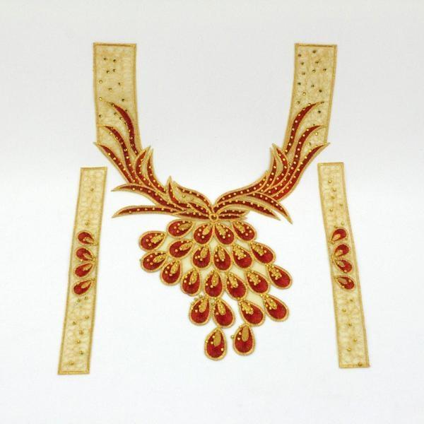 CUELLO TERMOADHESIVO LAMÉ CON PUÑO ROJO