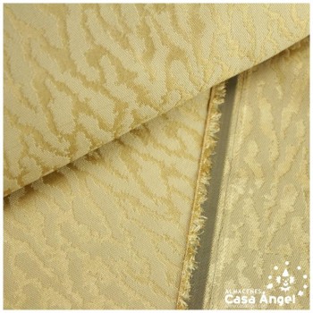 JACQUARD ANIMAL PRINT FELINO EN BEIGE Y ORO SERIE KAPLÁN 135cm