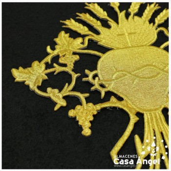 APLICACIÓN ECLESIÁSTICA SAGRADO CORAZÓN BORDADO ORO 20x19,5cm