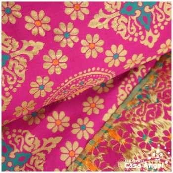 BROCADO FUCSIA MANDALA Y ROMBOS ORIENTALES SERIE MOGOL 150cm