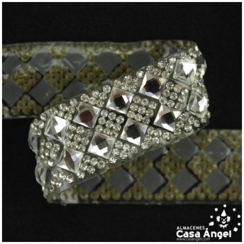 PASAMANERÍA TERMOADHESIVA CON ROMBOS DE STRASS 20mm