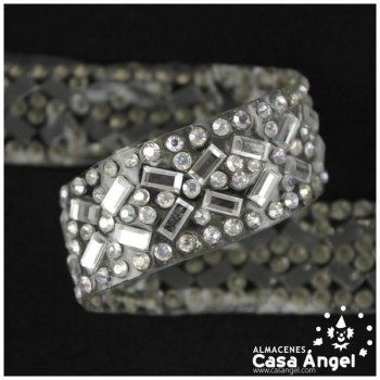 PASAMANERÍA TERMOADHESIVA BRILLANTES DE STRASS 10mm