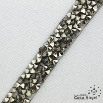 PASAMANERÍA TERMOADHESIVA ROCALLA MICROTACHAS 10mm