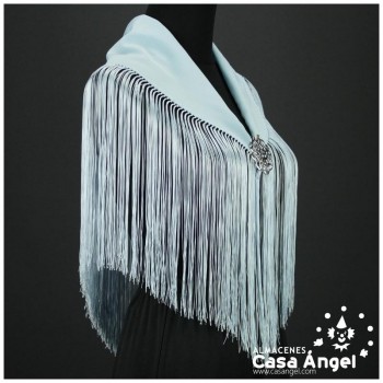 MANTÓN COLOR CELESTE DE CRESPÓN INFANTIL