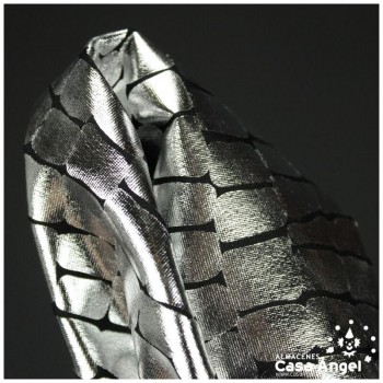 LYCRA NEGRA CON ESTAMPADO PLATA FOIL DE COCODRILO 150cm