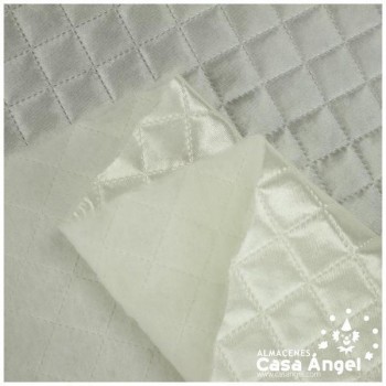 RASETE DE CARNAVAL BLANCO ACOLCHADO EN ROMBOS 150cm