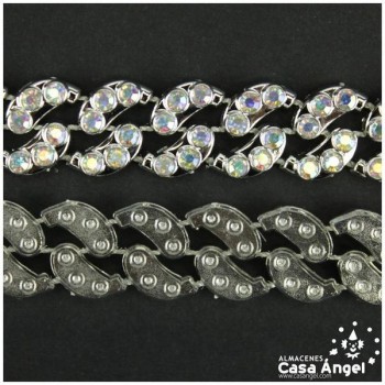 PASAMANERÍA DE BRILLANTES CON SOPORTE DE PVC PLATEADO 13mm