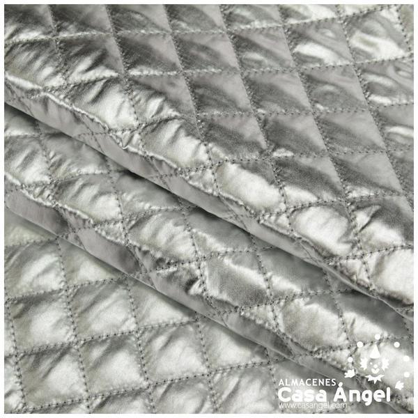 ACOLCHADO PLATA BORDADO DE ROMBOS SERIE MAKURA 140cm