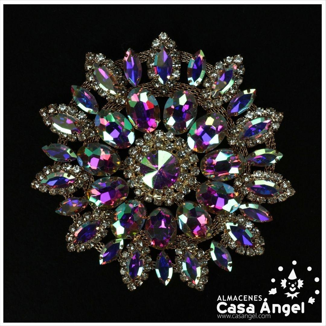 APLIQUE METÁLICO COLOR ORO EN FORMA DE FLOR CON PIEDRAS IRIDISCENTES 11cm