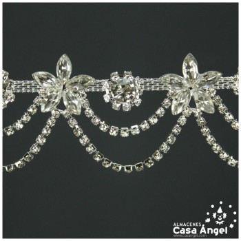 PASAMANERÍA DE PEDRERÍA FLORAL CON STRASS EN GUIRNALDA 38mm