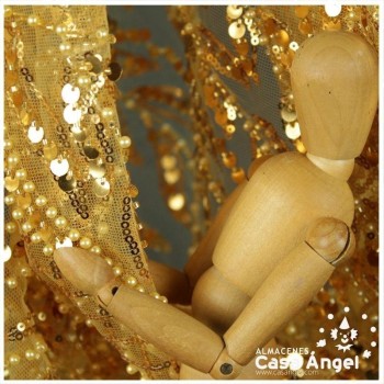TUL DORADO CON BORDADO ENTERIZO DE CANUTILLO Y LENTEJUELA SERIE RIVERA 130cm