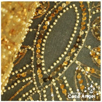 TUL DORADO CON BORDADO ENTERIZO DE CANUTILLO Y LENTEJUELA SERIE RIVERA 130cm