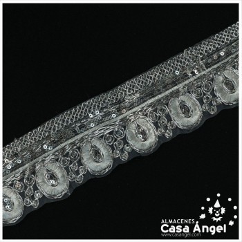 PASAMANERÍA DE ENCAJE BORDADO CON LENTEJUELAS ORO Y PLATA 6cm