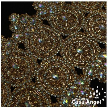 APLICACIÓN PVC COLOR ORO CON PEDRERÍA Y ROCALLA FORMAS CIRCULARES 75cm