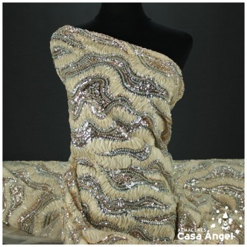 TUL BEIGE BORDADO CON ROCALLA Y ORGANZA SERIE BONGO 135cm