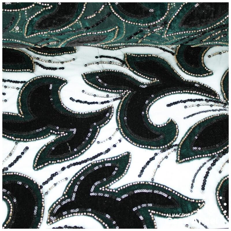 TUL DE FANTASÍA VERDE BORDADO DE TERCIOPELO SERIE TAKUMI 130cm