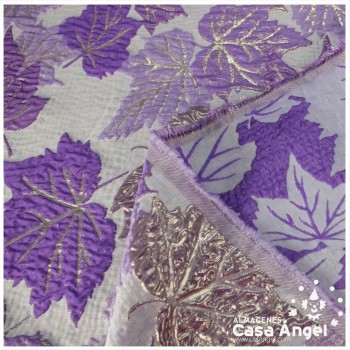 BROCADO JACQUARD HOJAS METALIZADAS MORADO CON LÚREX SERIE FALL 145cm