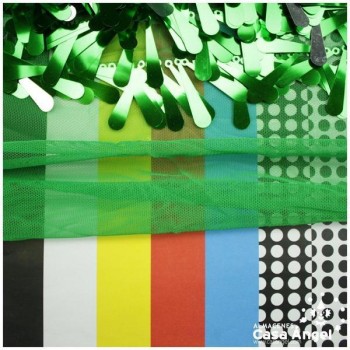 TUL CON FLECOS DE LENTEJUELAS VERDES DE LÁGRIMA BORDADA SERIE NAMIDA 160cm