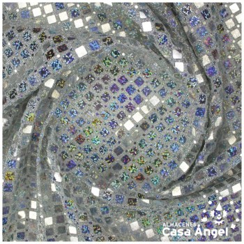 PUNTO LAMÉ PLATA CON PATRÓN DE LENTEJUELAS SERIE LOSANGE 112cm
