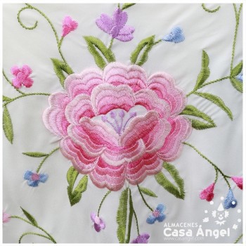 MANTÓN DE PICO MARFIL BORDADO FLORES COLOR ROSA 180cm