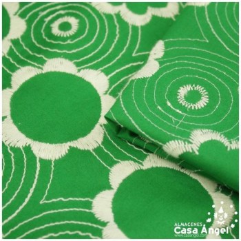 POPELÍN VERDE CON BORDADO BLANCO SERIE MAIRENA 150cm