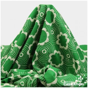 POPELÍN VERDE CON BORDADO BLANCO SERIE MAIRENA 150cm