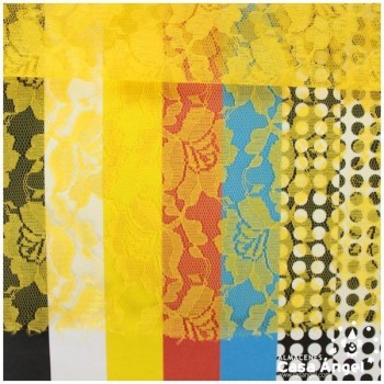 ENCAJE DE FLORES AMARILLO SERIE POLEN 150cm