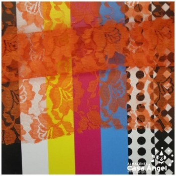 ENCAJE DE FLORES AMARILLO SERIE POLEN 150cm