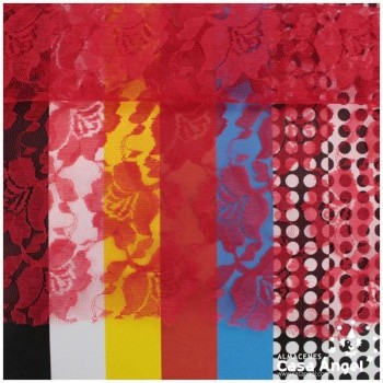 ENCAJE DE FLORES ROJO SERIE POLEN 150cm