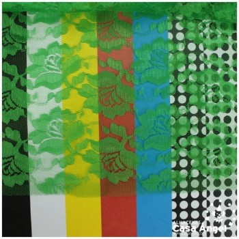 ENCAJE DE FLORES VERDE SERIE POLEN 150cm