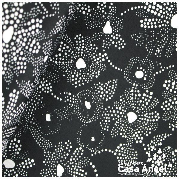 TEJIDO KOSHIBO NEGRO ESTAMPADO FLORAL BLANCO MOMO I 150cm