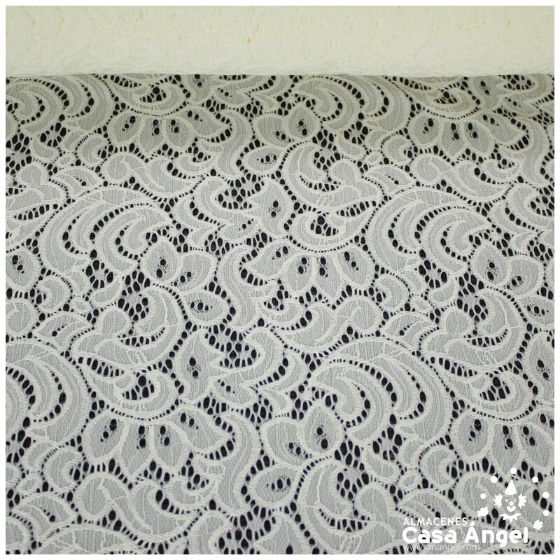 BLONDA COLOR CRUDO ELÁSTICA DE ENCAJE SERIE FRATELLI 150cm