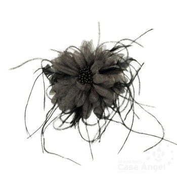 CAMELIA CON PLUMAS FINAS TIPO OSTRICH GOMA E IMPERDIBLE DE 9cm