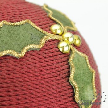 BOLA DE NAVIDAD CON CORDONCILLO Y BOLAS