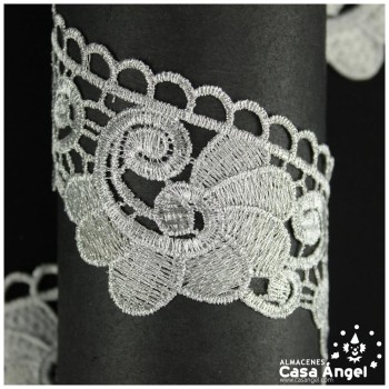 PASAMANERÍA FLORAL BORDADA LUREX 56mm