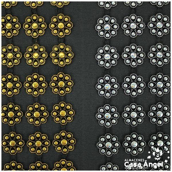 PASAMANERÍA DE PVC FLORES OCHO PÉTALOS 115mm