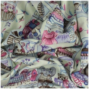 PATCHWORK ESTAMPADO DE VIÑETAS Y OSOS TONOS LILA 145cm