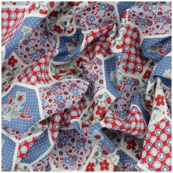 PATCHWORK PATRÓN HEXÁGONOS Y FLORES AZUL 145cm