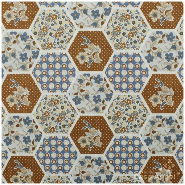 PATCHWORK PATRÓN HEXÁGONOS Y FLORES BEIGE 145cm