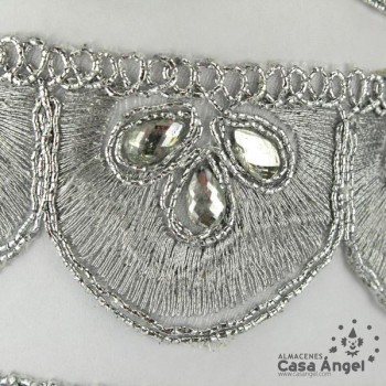 PASAMANERÍA RIBETE ESCUDOS APLIQUES STRASS 35mm