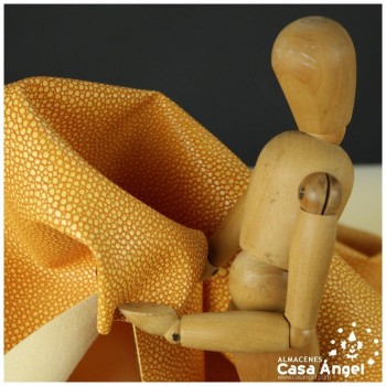 POLIPIEL LABRADO GALUCHAT AMARILLO SERIE CAVIAR 145cm