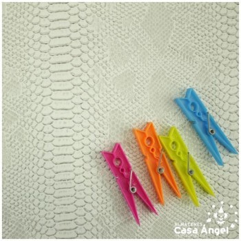 PIEL SINTÉTICA DE COCODRILO BLANCO SERIE COMODO 140cm
