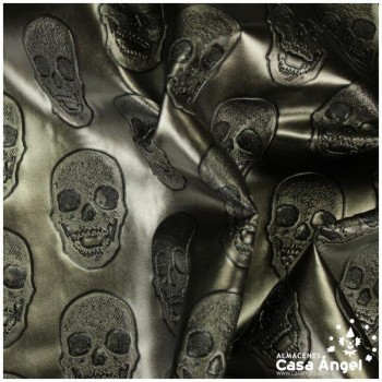 POLIPIEL COLOR LATÓN CON ESTAMPADO DE CALAVERAS EN RELIEVE 140cm